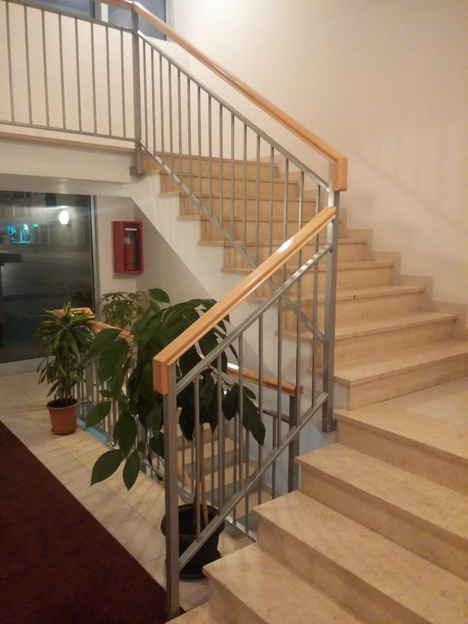 City Kvart Na Dan 波德戈里察 客房 照片